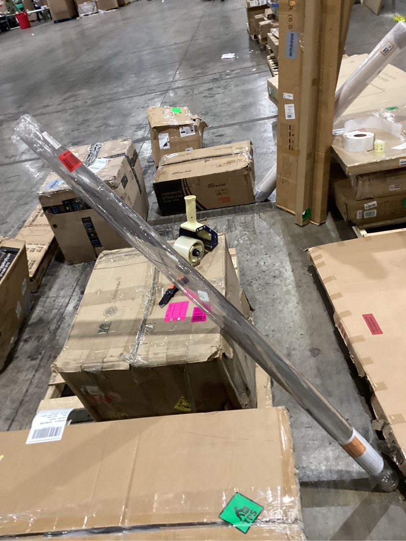 Condition photo showing Good Condition for warmstar clear table protector 2mm thick, dia.70inch round clear table cover protector, plastic table cover, clear desk mat desk pad, desk protector mat for coffee table, writing desk, dining room clear 70" x 70"