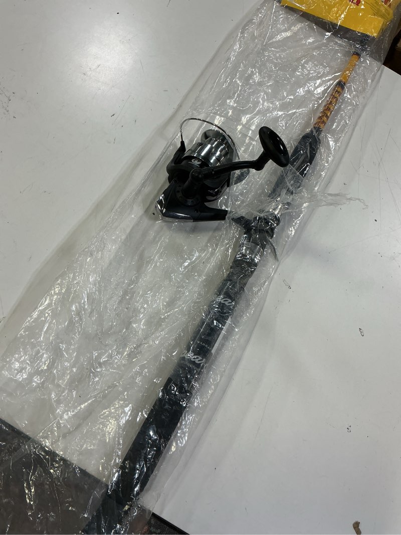 Condition photo showing Good Condition for ugly stik bigwater spinning reel new model 50 size reel