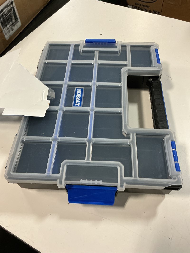 Condition photo showing Good Condition for kobalt plastic 15-compartment plastic small parts organizer