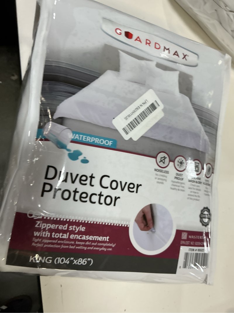 Condition photo showing Good Condition for guardmax waterproof duvet cover - jersey fabric with zipper closure | premium quality, bed bug & allergen proof king (104 x 86)