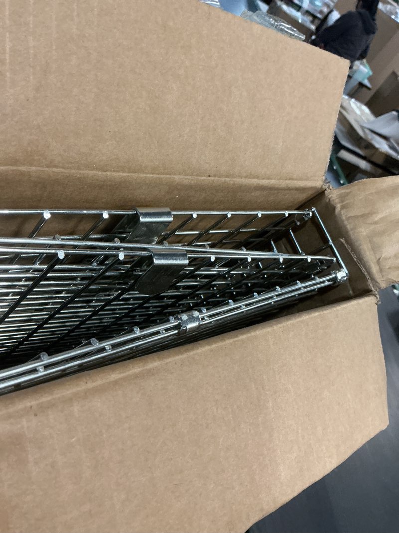 Condition photo showing New/Like New for szhlux 32" live animal cage trap, heavy duty folding raccoon traps, humane cat trap for stray cats, raccoons, squirrel, skunk, mole, groundhog, armadillo, rabbit, catch and release sz-hxl8130-new
