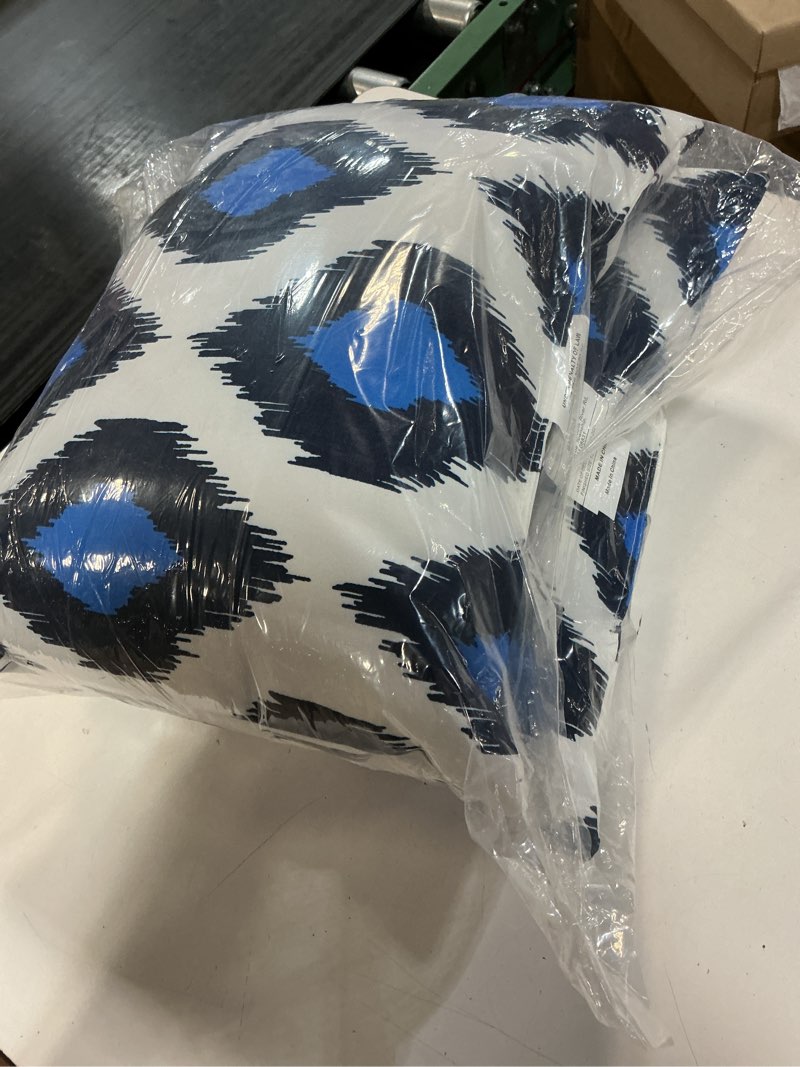 Condition photo showing Good Condition for artplan deep seat outdoor cushion set 5 pieces (46 x24 x4 ) (22x24) bench outdoor chair cushions 13”x18”