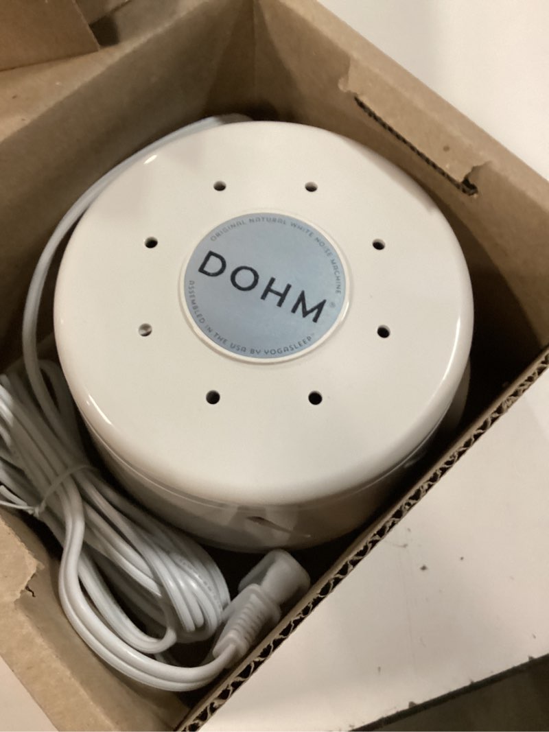 Condition photo showing Good Condition for yogasleep dohm classic (white) the original white noise sound machine, soothing natural sounds from a real fan, sleep therapy for adults & baby, noise cancelling for office privacy & meditation white pack of 1