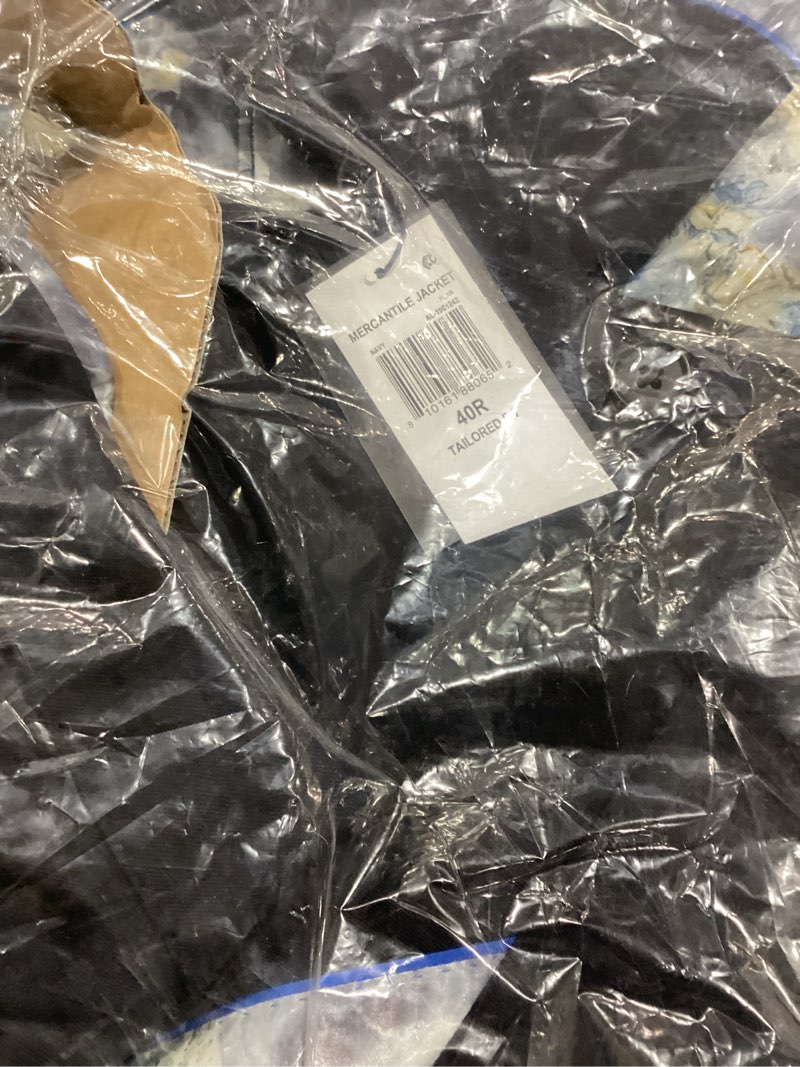 Condition photo showing Good Condition for Alton Lane Mercantile Suit Tailored Fit - Premium Quality Suits for Men, Stylish and Elegant Formal Suit for Men 40 R Navy