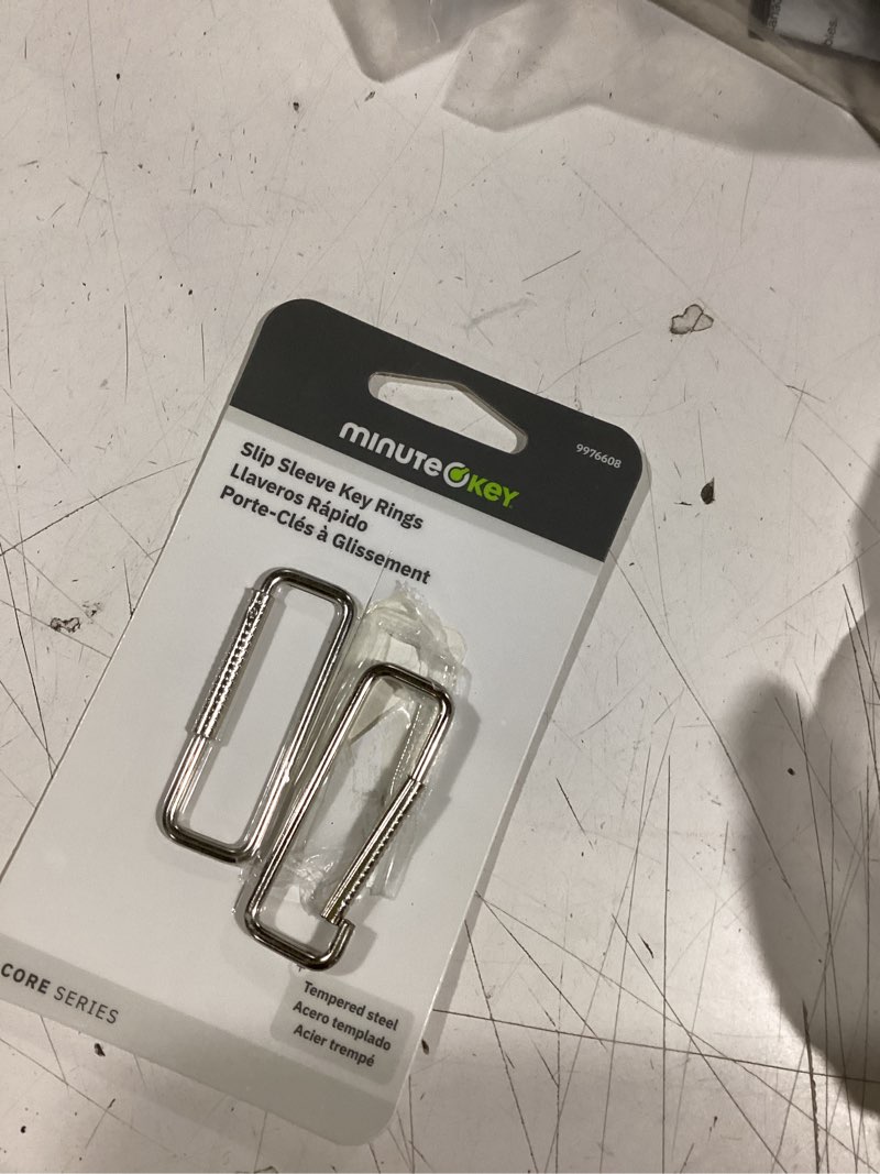 Condition photo showing Good Condition for minute key 2-pack silver key ring hand tool