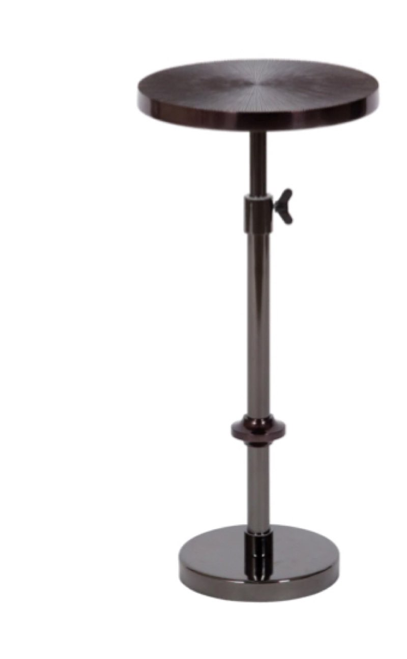 Hansjochen Pedestal End Table