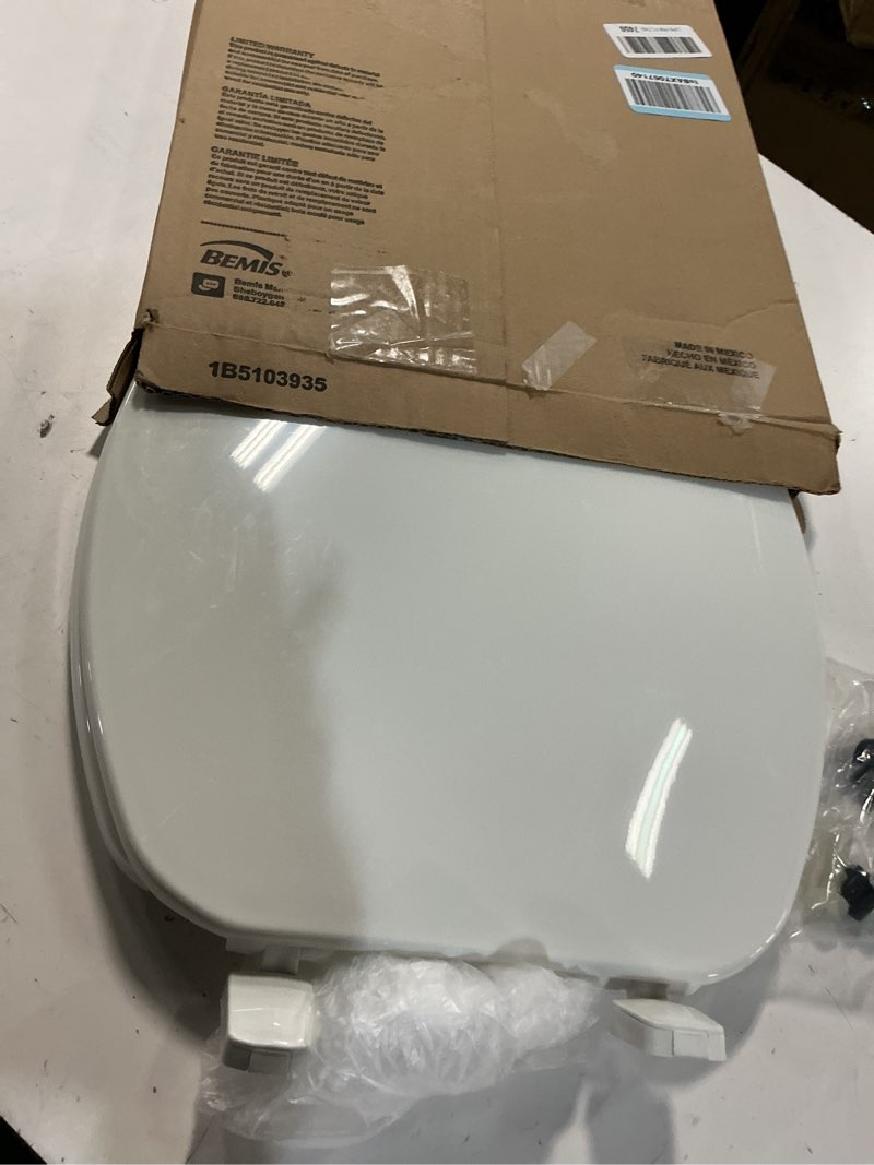 Condition photo showing Good Condition for bemis 170 000 toilet seat, elongated, plastic, white