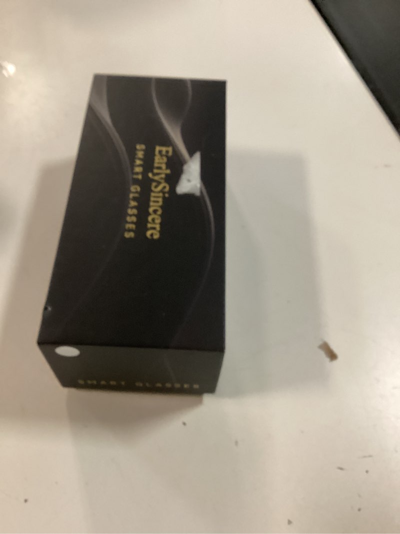 Condition photo showing New/Like New for 2026 earlysincere ai smart glasses for men women, 8mp 4k hd camera glasses, 410mah battery, supports photo/video/audio recording, ai voice control, ai glasses with bluetooth calling (photochromic) black frame+photochromic lens