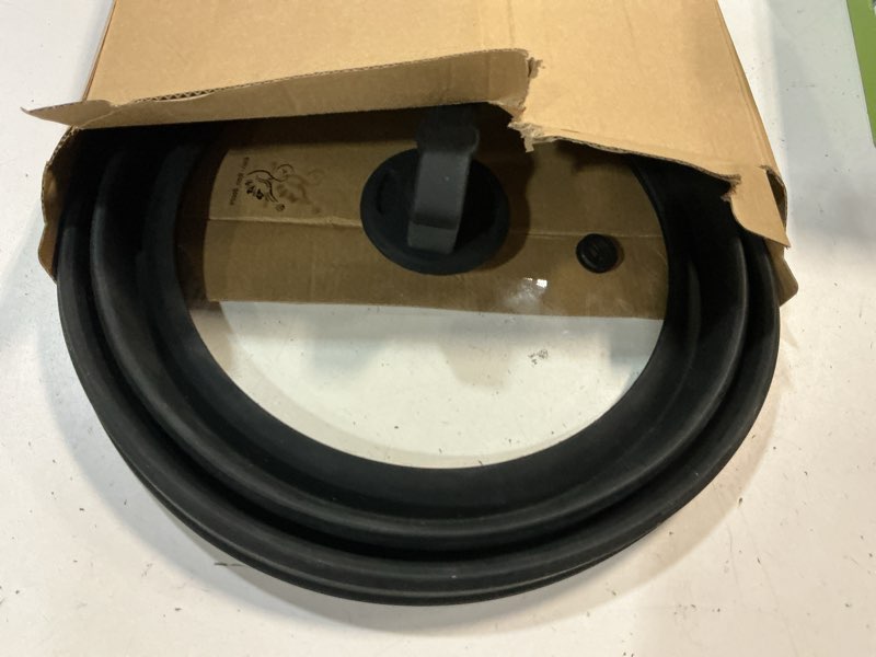 Condition photo showing Good Condition for microwave splatter cover vented glass guard lid with collapsible silicone for food as pot cover 11.8 inch large plate for 6 7 8 9 10 11 inch plate bowl black 11.8 inch