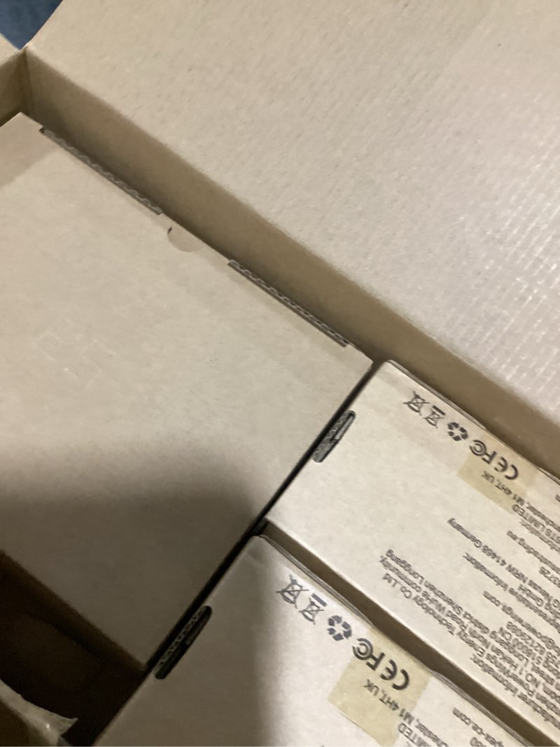 Condition photo showing Good Condition for BL1021B Replacement Battery for Makita BL1041B with Charger DC10WD Compatible with BL1016 BL1020B BL1040B 10.8V & 12V Max. 2000mAh Li-Ion CXT Battery