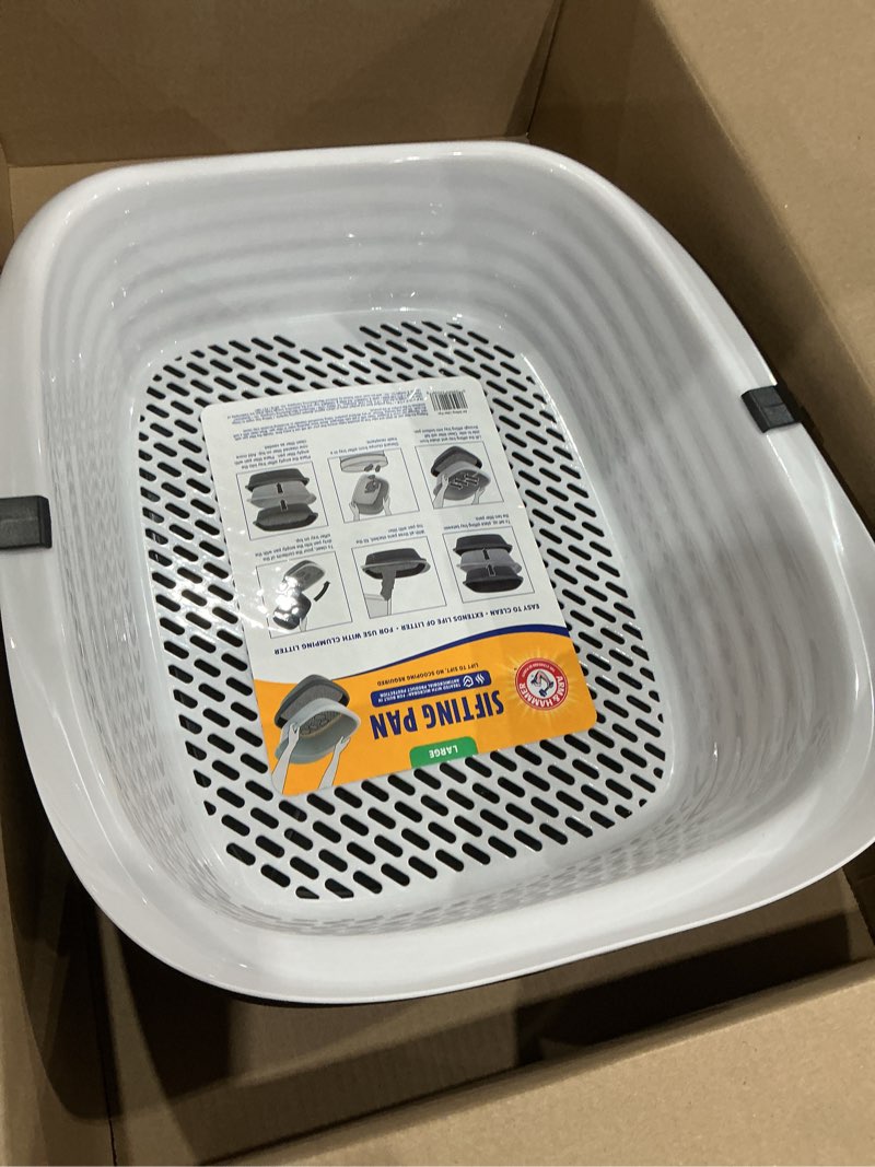 Condition photo showing Good Condition for arm & hammer large sifting litter box scoop free cat litter tray with microban, made in usa