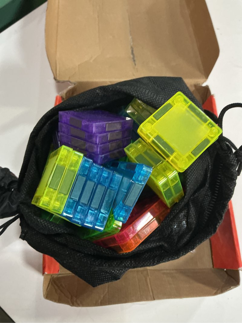Condition photo showing Good Condition for 250 pcs 3d stem educational magnetic tiles for kids magnetic blocks for kids magnetic building blocks set christmas