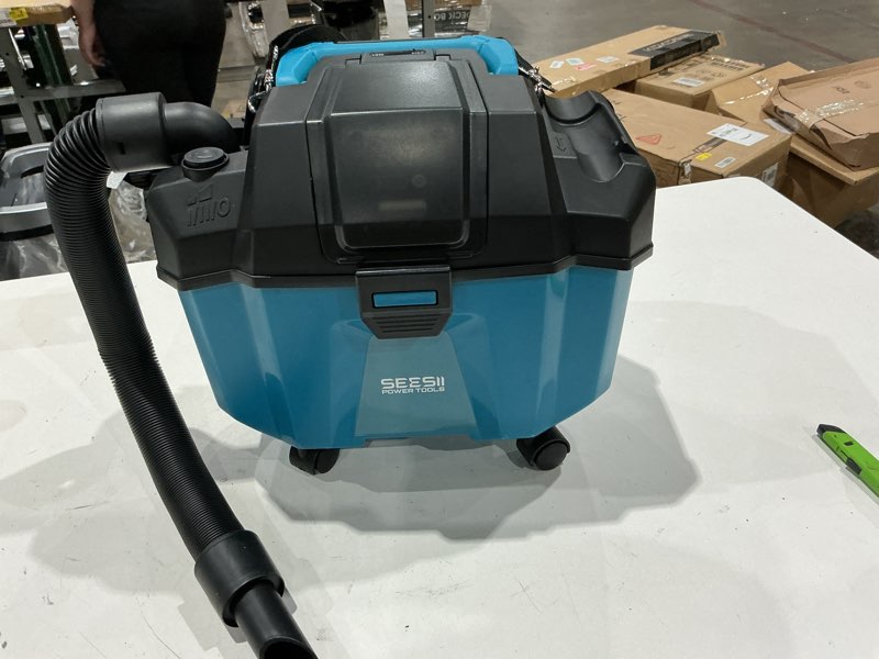 Condition photo showing Good Condition for incomplete)))seesii cordless wet and dry vacuum cleaner, 10l, 2 x 4ah batteries, hepa filter, strap, 4 wheels and accessories ideal for garage, car, workshop and home (blue) brand: seesii