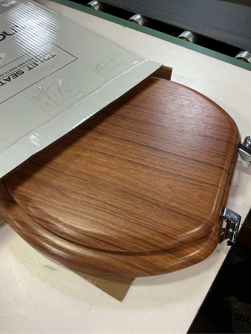 Condition photo showing Good Condition for round toilet seat molded wood toilet seat with zinc alloy hinges, easy to install also easy to clean, anti-pinch wooden toilet seat by angol shiold (round, natural) round - zinc alloy hinge natural