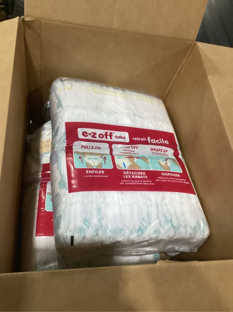 Size 4 easy off pampers 