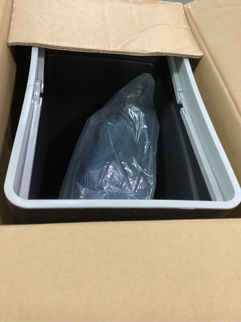 Condition photo showing Good Condition for BestOffice 13 Gallon Trash Can Automatic Kitchen Trash Can Touch Free High-Capacity Garbage Can with Lid for Bedroom Bathroom Home Office 50 Liter (Black, 1) (1, Black) Black 1