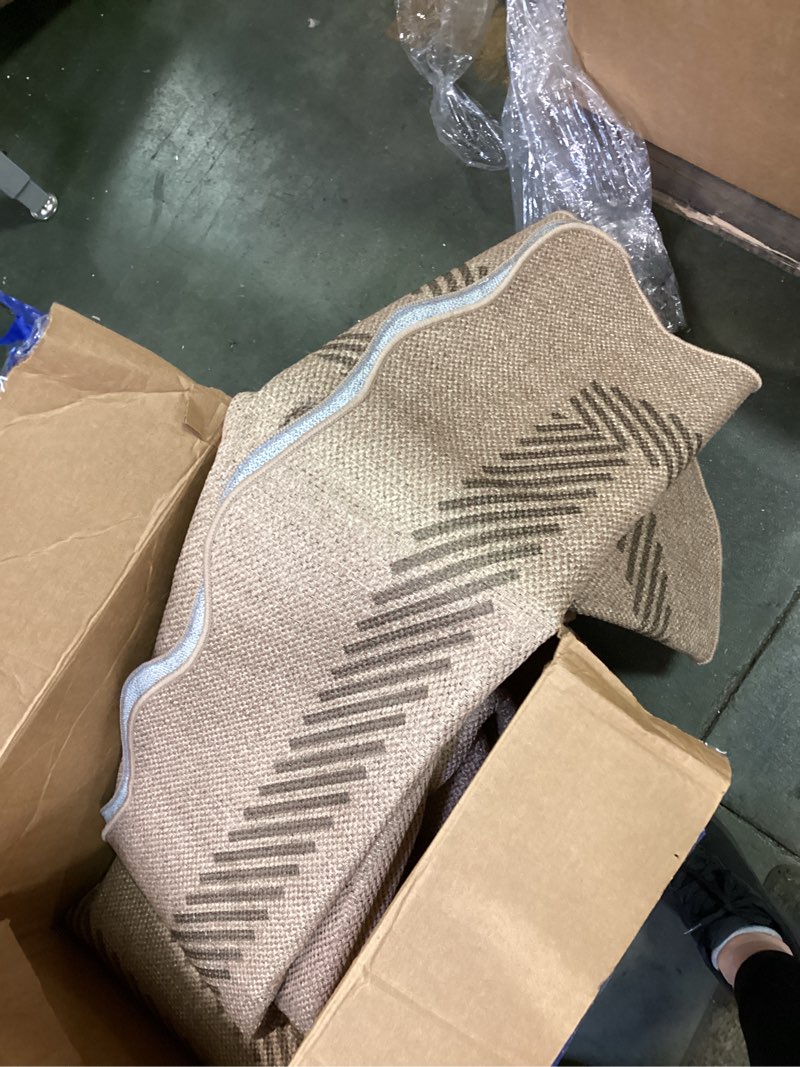 Condition photo showing Good Condition for Scalloped Washable 5x7 Rug, Easy Jute Tan Rugs for Living Room, Indoor Geometric Rug for Bedroom, Outdoor Farmhouse Non-Slip Rug Dining Room Mat Morden Carpet Area Rug for Home Office 5‘ x 7’ Tan/Border 2