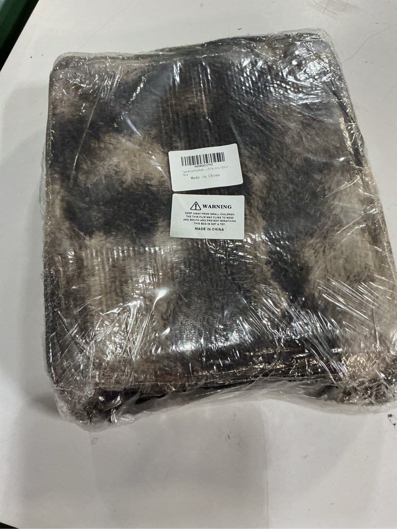 Condition photo showing New/Like New for upgrade non-slip plush rugs for living room, soft shaggy carpets for living room, fuzzy rugs for kids' room, perfect decor for modern home tie dye coffee 5x7feet tie dye coffee 5' x 7' (rectangular)