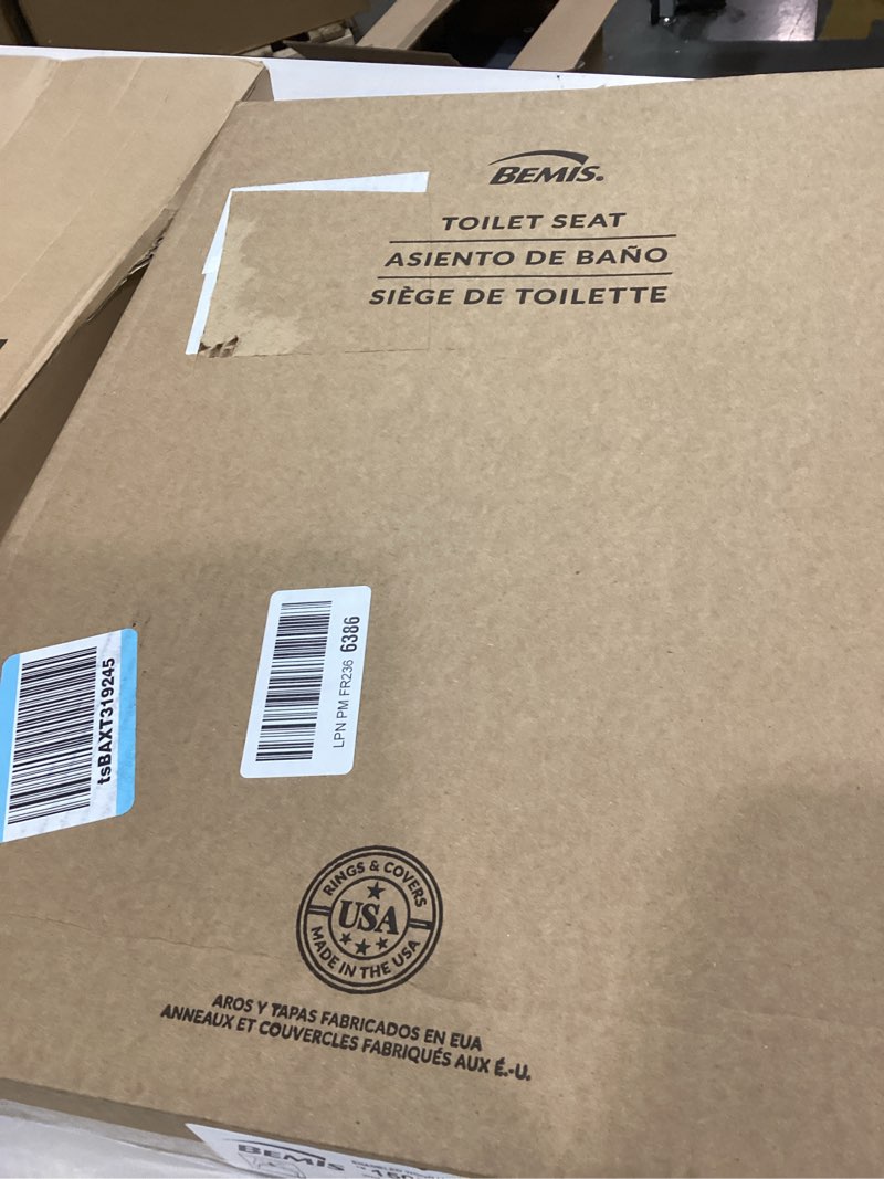 Condition photo showing Good Condition for Bemis 1500EC Durable Wood Toilet Seat with Easy Clean Hinges, Made in USA, Elongated, White 1 Seat Elongated