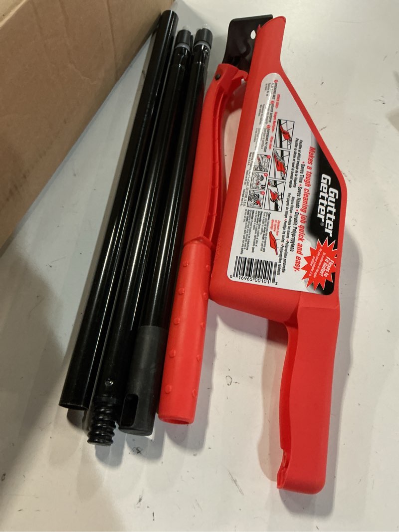 Condition photo showing Good Condition for gutter cleaning set