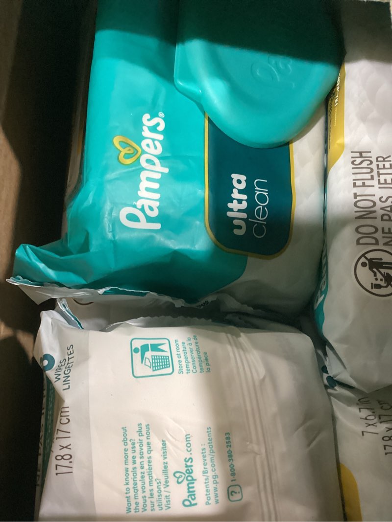 Condition photo showing Good Condition for pampers free & gentle baby wipes - 936ct