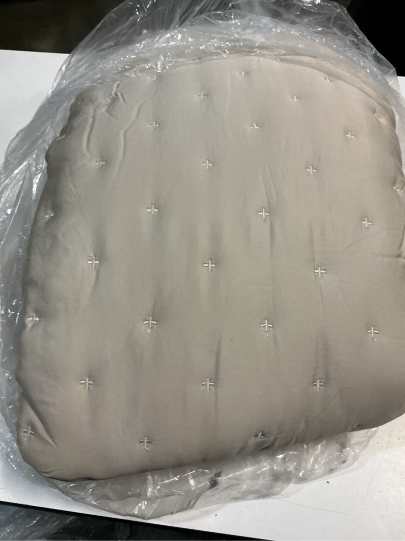 Condition photo showing Good Condition for quince bamboo dream quilt, king/cal king, sand