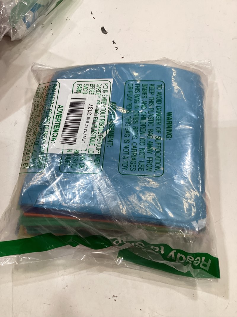 Condition photo showing New/Like New for kacctyen 100 pieces dog bandanas bulk plain blank heat transfer triangle dog bibs washable adjustable diy bandanas puppy cat pets(31.5 x 21.65 x 21.65 inch)