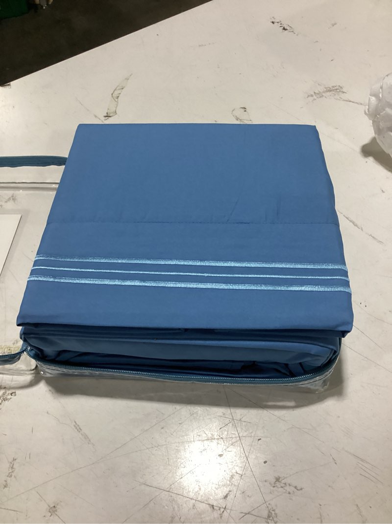 Condition photo showing Good Condition for nestl queen sheet sets, 1800 series deep pocket 4 piece, luxury soft microfiber bed sheet sets, blue heaven