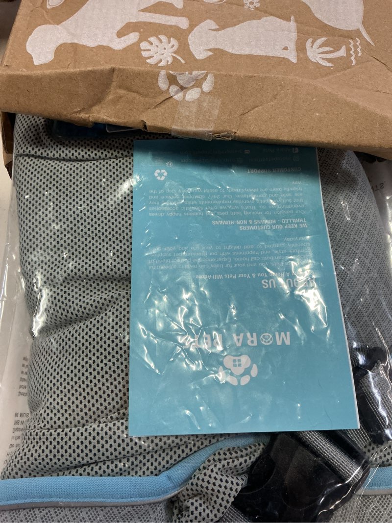 Condition photo showing New/Like New for loobani dog cooling mat for large dogs 56"x36"- cooling pad for dog, cool blanket for dogs machine washable, pet cool mat for indoor, outdoor, couches, crates, car seats for trips (grey, 56"x36") grey 56" x 36" (x-large)
