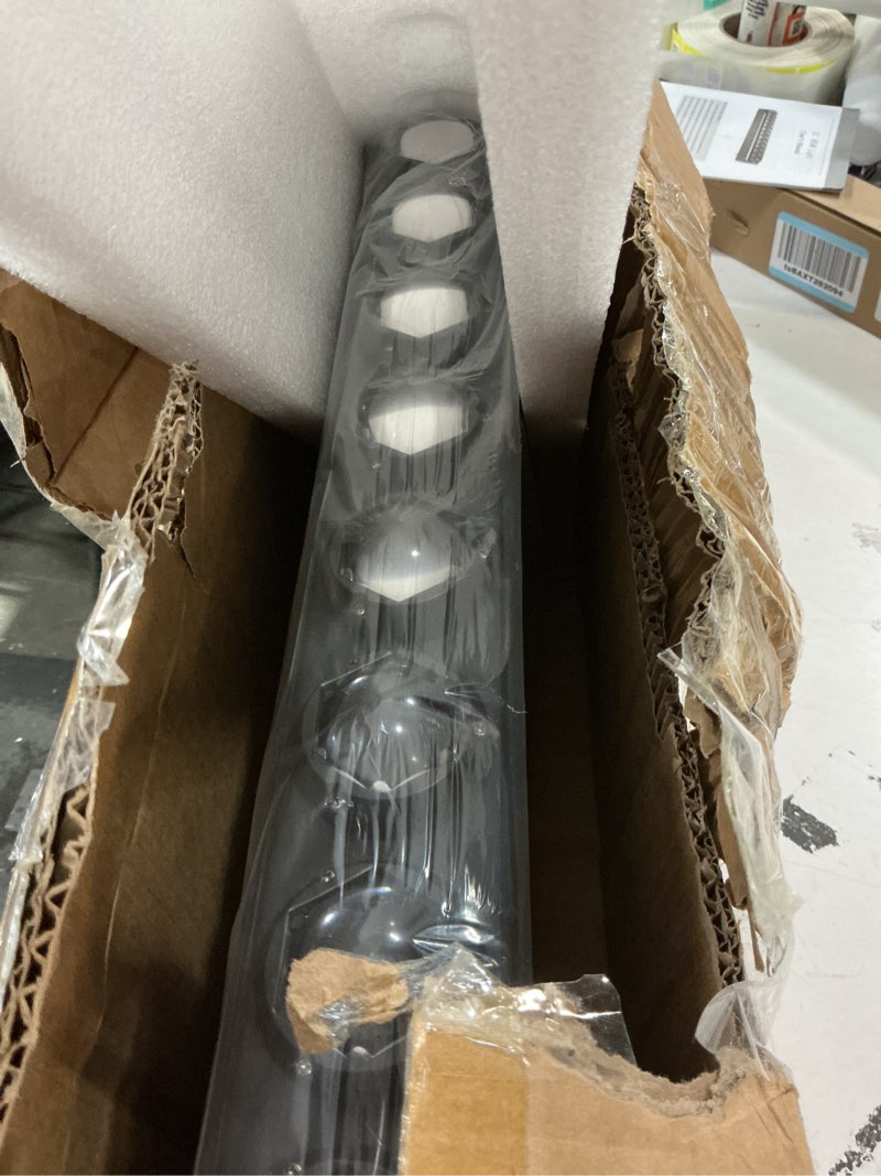 Condition photo showing Good Condition for 12 beam light