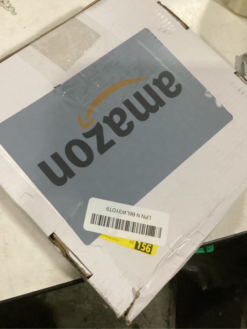 Condition photo showing Good Condition for hanging planter