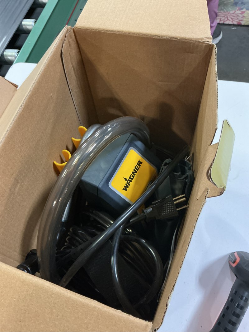 Condition photo showing Good Condition for wagner smart sidekick roller with inner feed 9 in. roller and direct feed multi room electric system