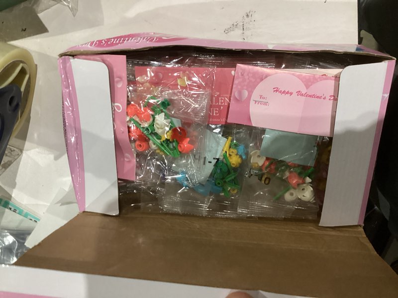 Condition photo showing Good Condition for 24Pcs Valentine's Day Gifts Party Favor Valentines Small Flower with Valentine Greeting Cards Bouquet Building Blocks Toys for Boys Girls Gifts School Exchange Prize Party Favors