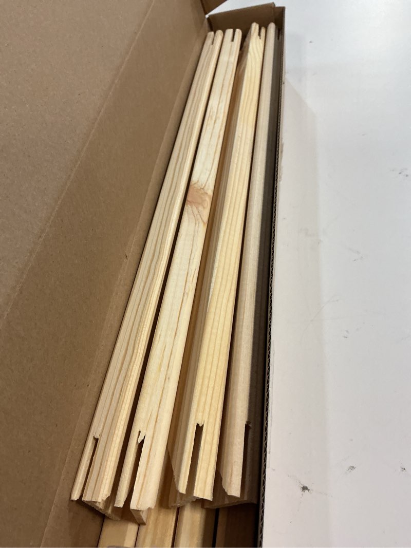 Condition photo showing Good Condition for 2 Set 16"x20"Canvas Stretcher Bars, DIY Wood Canvas Frames Kit, Wooden Art Frames, Wood Stretching Bars for Gallery Wrap Oil Painting Posters and Canvas Arts (16"x20")