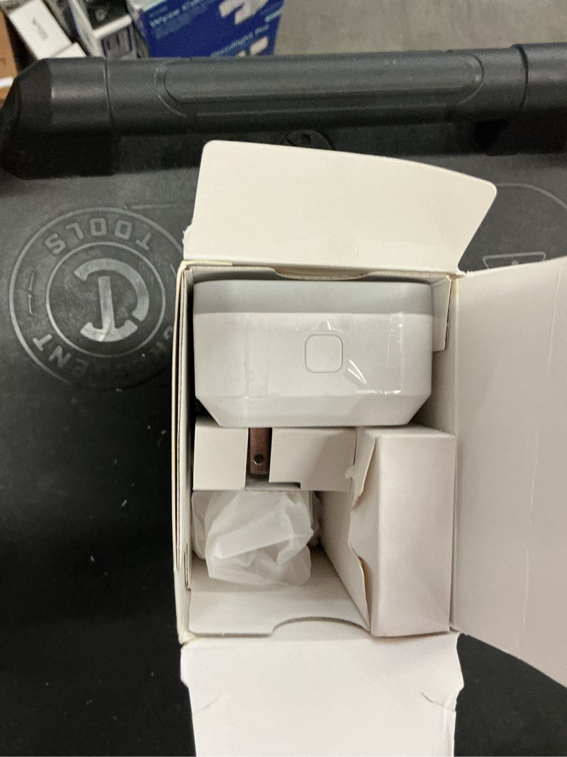 Condition photo showing Good Condition for wyze wireless video doorbell pro (chime included), 1440 hd video, 1:1 aspect ratio: 1:1 head-to-toe view, 2-way audio, night vision old version-wireless video doorbell pro