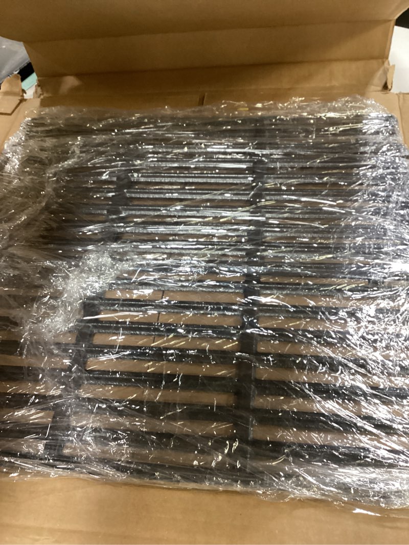 Condition photo showing Good Condition for weber crafted cooking grates, porcelain-enameled cast iron, spirit 300 series, smokefire ex4 compatible with spirit300 series