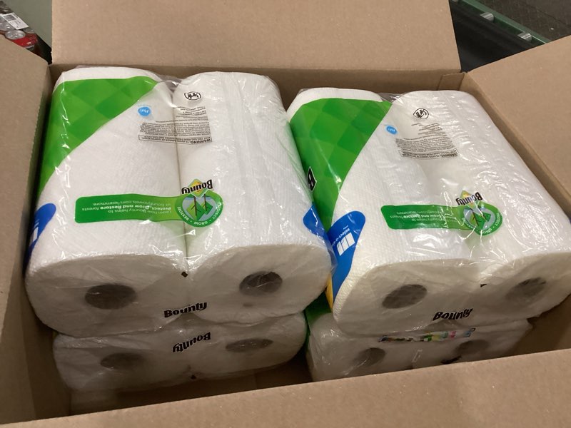 Condition photo showing New/Like New for Bounty Quick Size Paper Towels, White, 8 Family Rolls Family 8 Rolls (107 Sheets)