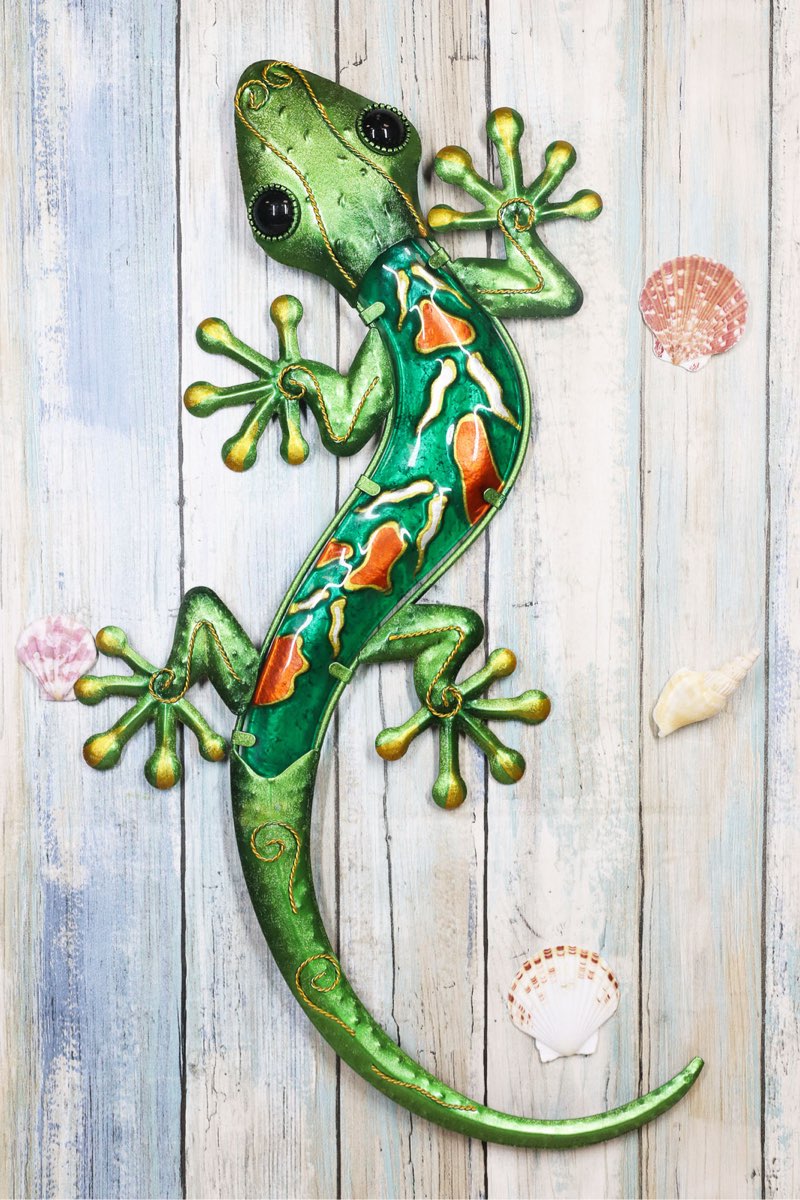 Ebros Crawling Green Vibrant Colors Metal Lizard Gecko 3D Wall Decor