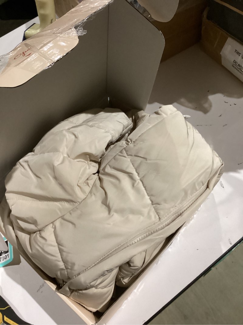 Condition photo showing Good Condition for CYTAFE Baby Girl Boy Snowsuit Cute Down Jacket Hooded Romper Light Puffer Padded Jumpsuit Infant Winter Outwear Beige 6-12 Months