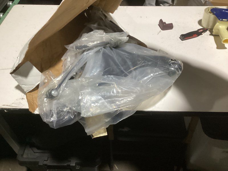 Condition photo showing Good Condition for maXpeedingrods 8Pcs Front Suspension Kit for Hyundai Sonata 2011-2014 (Not for Sport Edition), 2 Front Lower Control Arm with Ball Joint, 2 Sway Bar Links, 4 Outer & Inner Tie Rods