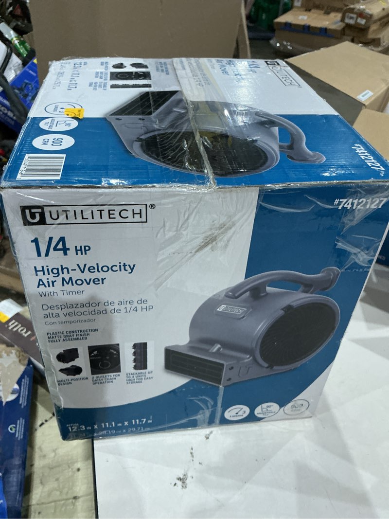 Condition photo showing Good Condition for utilitech air mover 1/4-hp 900-cfm centrifugal daisy chain compatible indoor blower fan