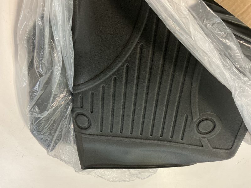 Condition photo showing Good Condition for aomsazto floor mats for ford bronco sport 2021 2022 2023 2024 2025 2026-1st & 2nd row all weather protection car floor liners waterproof mats
