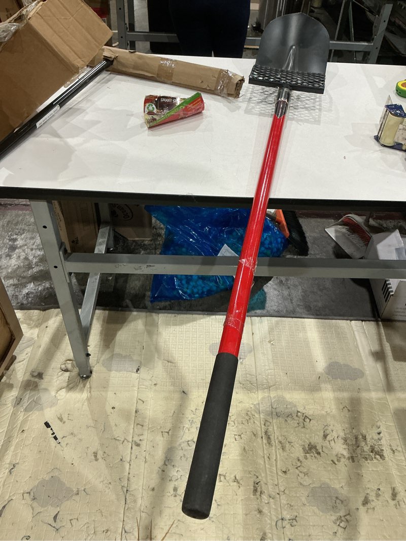 Condition photo showing Good Condition for tracey tools llc smart shovel