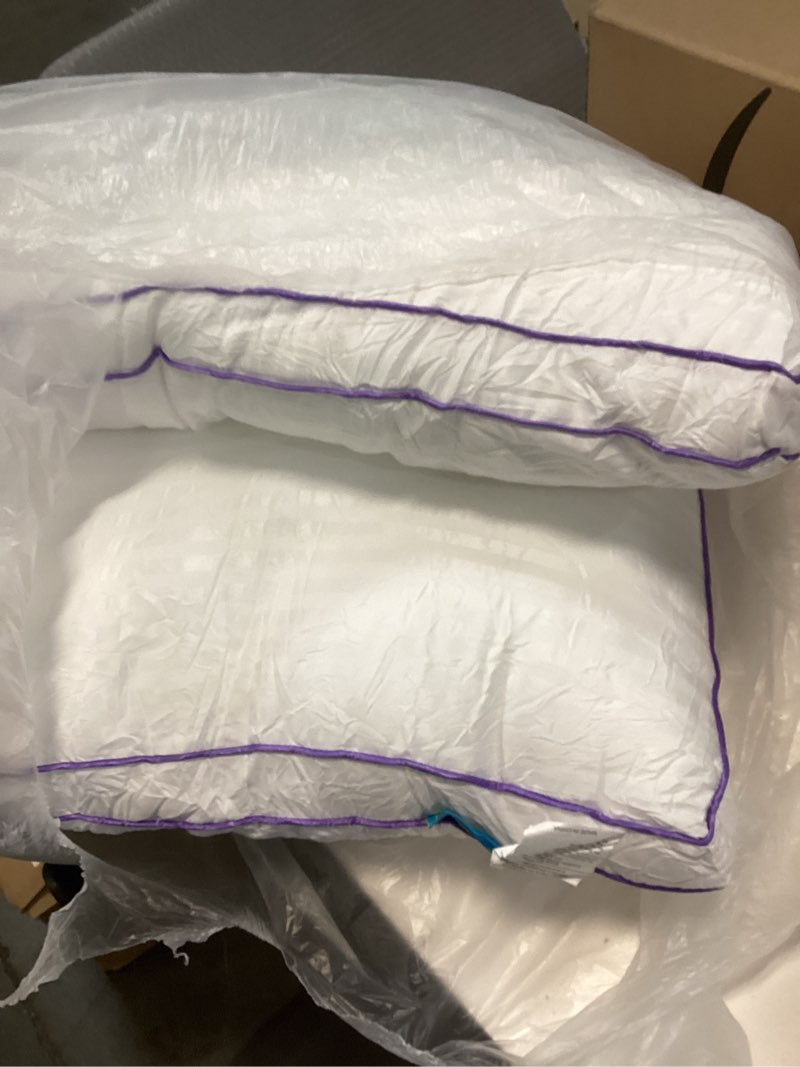 Condition photo showing As Is for SLEEPDIARY Pillows Queen Size Set of 2,Hotel-Quality Bed Pillows with Zipper for Adjustable Loft, Machine Washable, Down Alternative Filling for Back, Side & Stomach Sleepers, White Queen (U.S. Standard) White 2