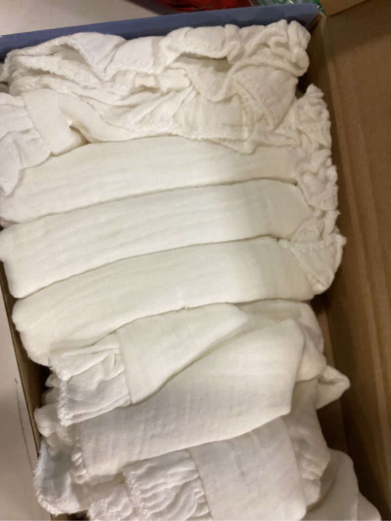 Condition photo showing Good Condition for Lictin 8-Pack Muslin Baby Bibs - Bandana Drooling and Teething Bibs, Unisex Cotton White