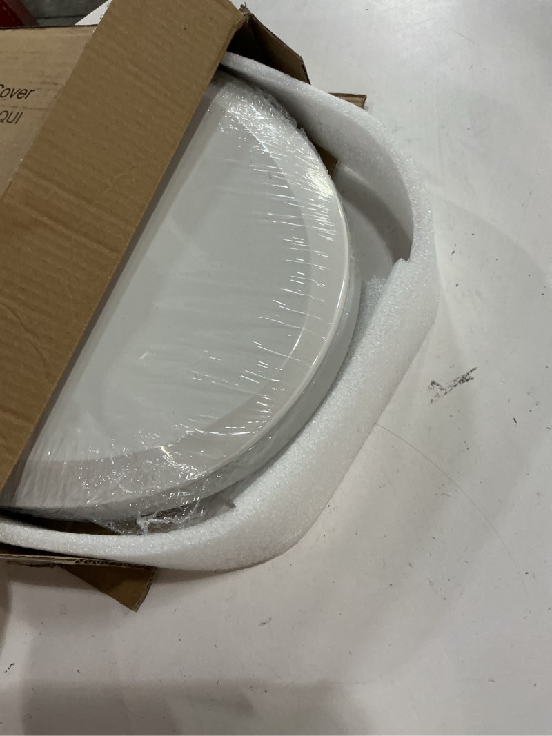 Condition photo showing Good Condition for elongated toilet seat with toddler seat,pp material family toilet seat cover with adult and toddler 