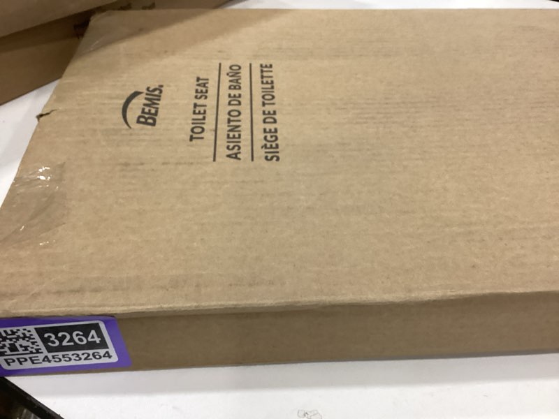 Condition photo showing Good Condition for Toilet seat