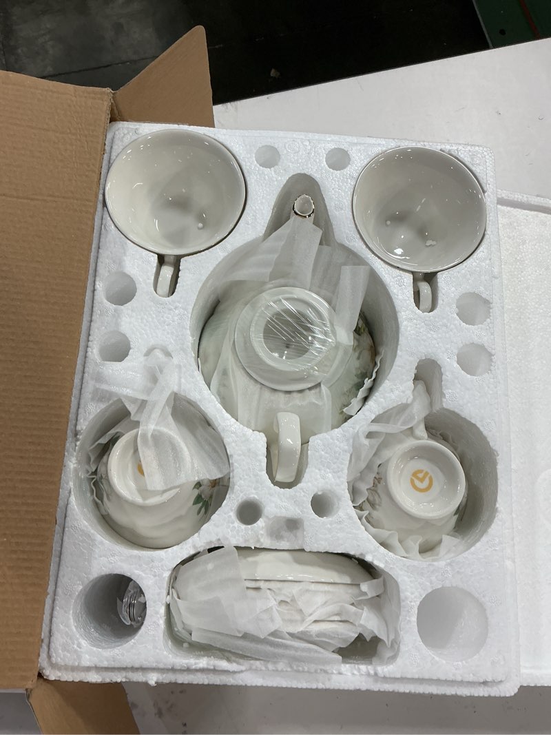 Condition photo showing New/Like New for CHENP.HMC Porcelain Tea Set Tea Cup Set 22-Piece Porcelain Ceramic Coffee Tea Gift Sets Cups Saucer Service for 6 Teapot Sugar Bowl Creamer Pitcher and Teaspoons tea pot sets(Camellia) White Green