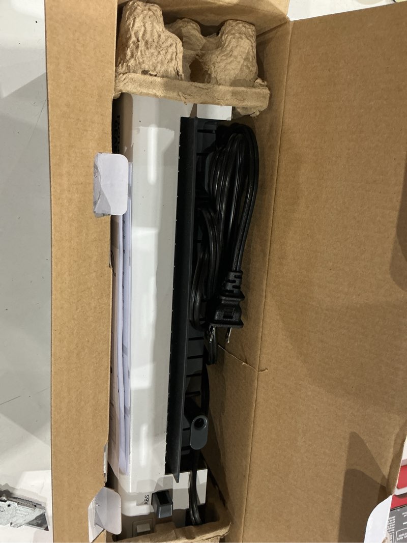Condition photo showing Good Condition for pen+gear thermal laminator, letter size, 5 mil, white