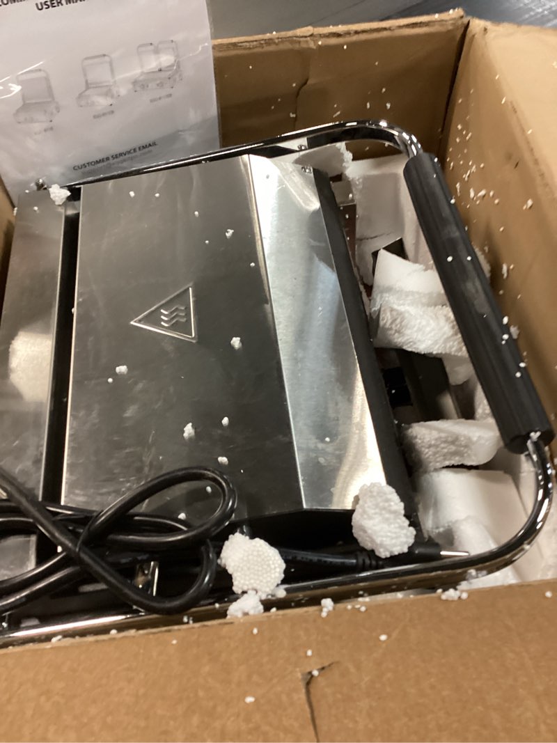 Condition photo showing Good Condition for EGGKITPO Commercial Panini Press Grill with Grooved Plates Electric Sandwich Maker with Adjustable Temp Control 110V 1700W 14"×9.5" Ribbed Enamel Plates for Breakfast and Hamburger in Home Kitchen 14"×9.5” Grooved Plate